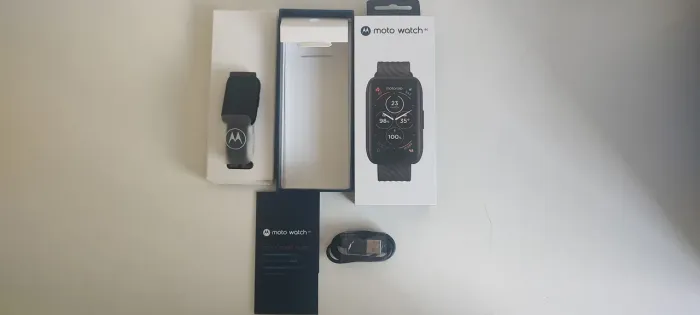 Moto watch 40 - pouco usado