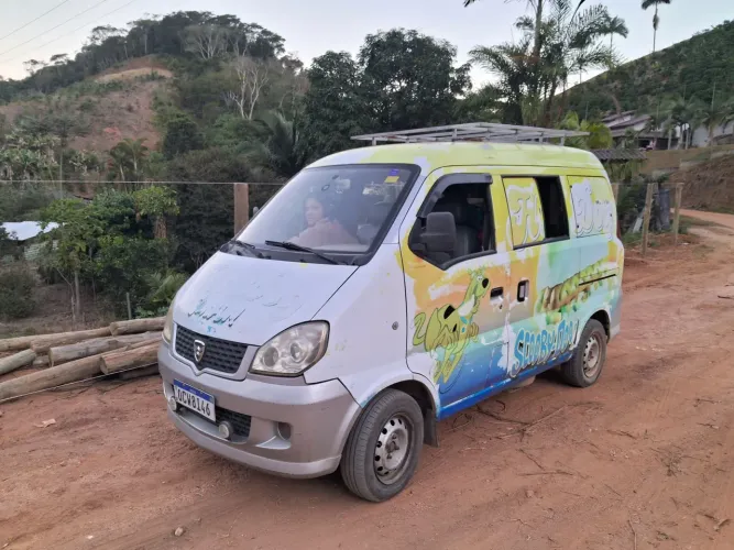 Hafei Towner Passageiro 1.0 8V 48cv 7L 5P 2011