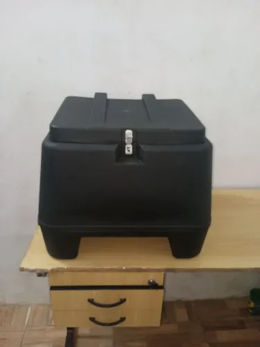 Baú Pro Tork 80L (preço a negociar)