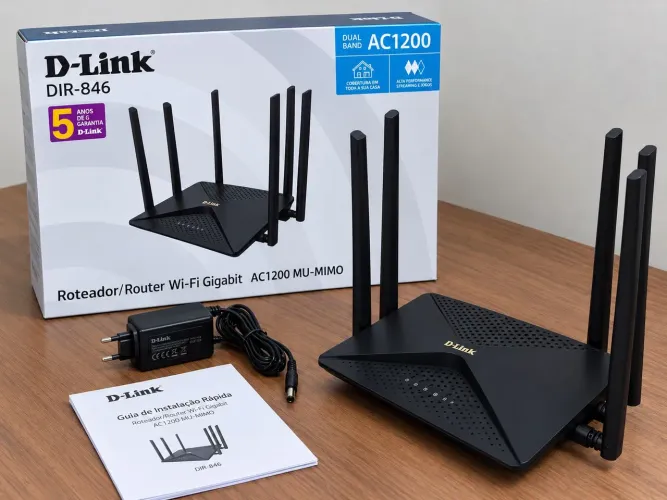 Roteador Wireless D-Link MU-MIMO Gigabit AC1200, 1200Mbps, 6 Antenas - DIR-846