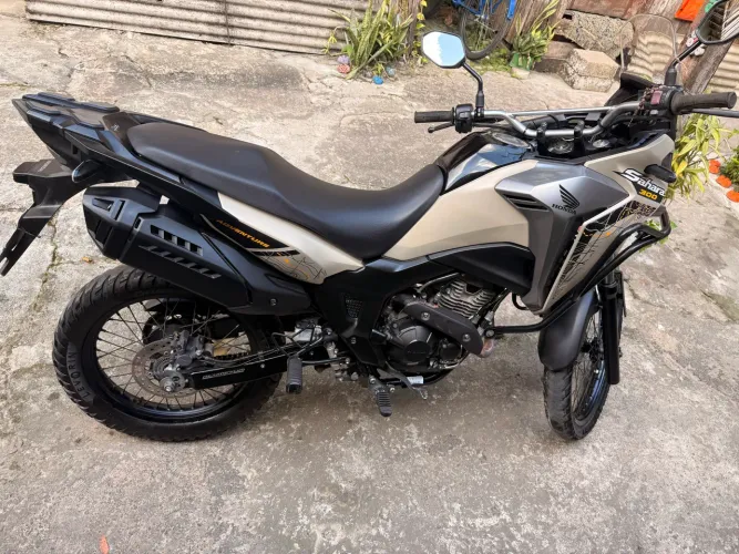 HONDA/XRE SAHARA 300 ADV