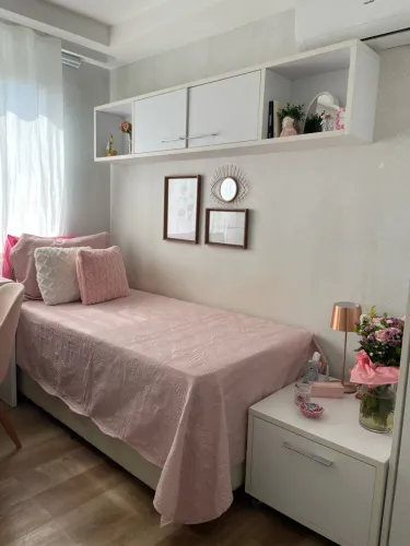 Cama box baú e colchão