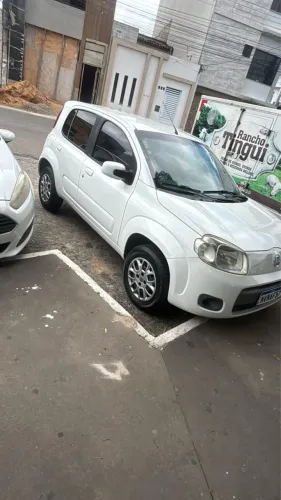 Fiat Uno Vivace/rua 1.0 EVO Fire Flex 8V 5P 2013