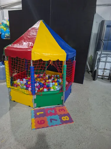 Aluguel de brinquedos infláveis