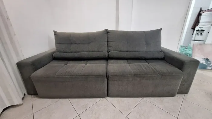 Sofá retrátil