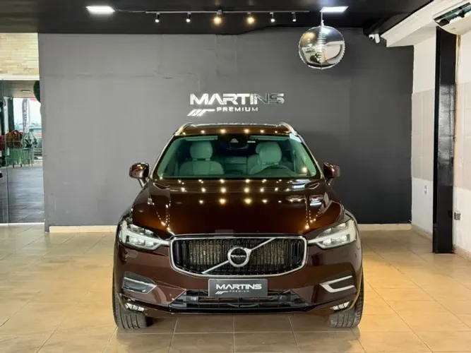 Volvo XC 60 T-5 Momentum 2.0 254cv AWD 5P 2018