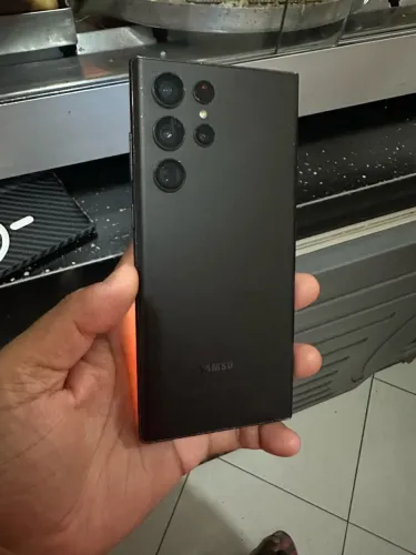 Vendo S22 Ultra 256GB
