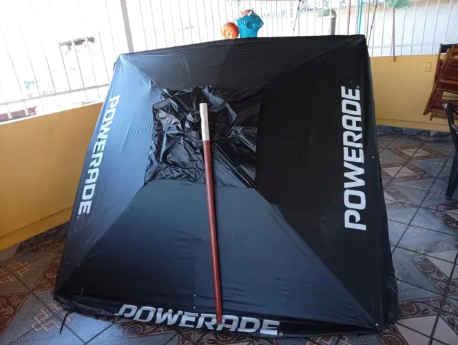 Ombrelone Powerade Novo