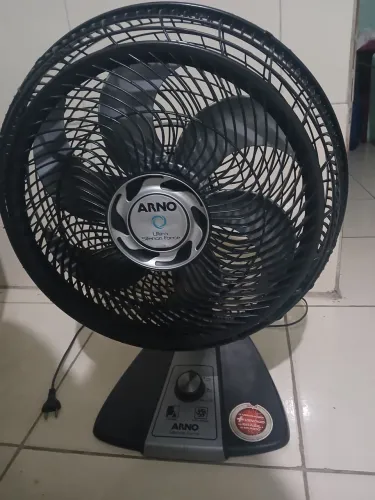 Ventiladores arno turbo 40cm funcionado perfeitamente preço pra vender logo