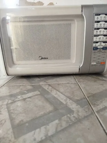 Microondas Midea 