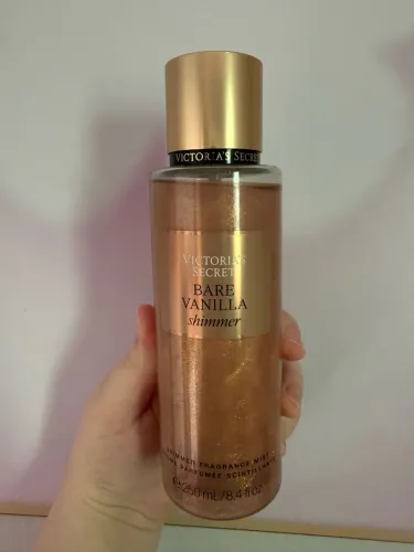 Body splash victoria?s secret bare vanilla shimmer