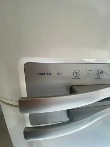 Geladeiras Electrolux df50