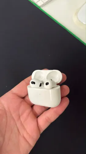 AirPods 3 