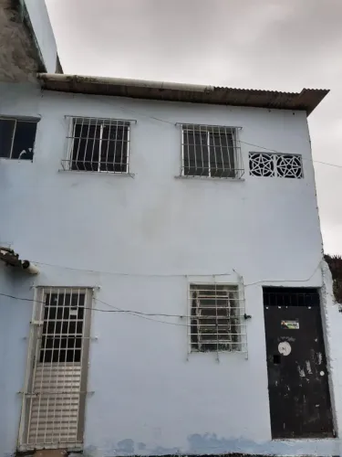 Alugo casa em campina do barreto