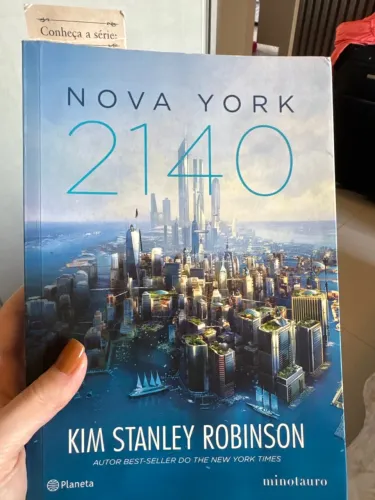 Nova Iorque 2140