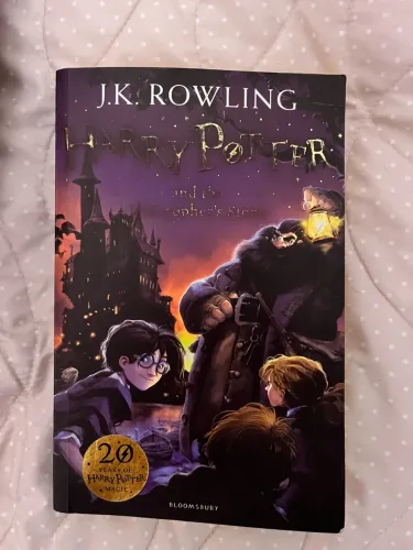 Livro Harry Potter e a Pedra Filosofal - Especial 20 anos