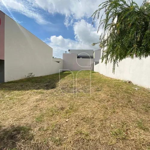 Terreno em Condomínio em Jardim Esmeralda - Marília, SP