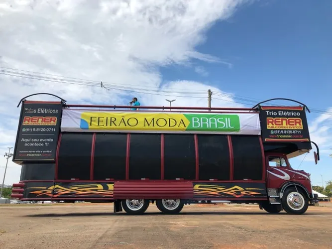 Trio elétrico e Carro de som em Brasília(Locação e Venda)
