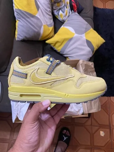 Air max 1 x travis scott cactus gold
