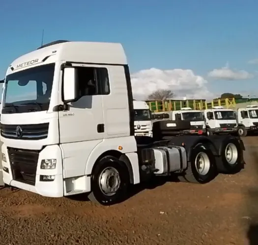 VW 28.460 Meteor ano 2023, 6x2, Bug leve, em SP
