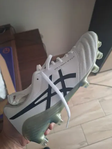Chuteira Asics DS Light X-Fly - Branca - Tamanho 39