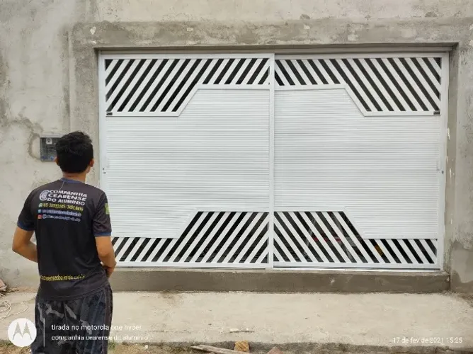portoes em aluminio sob medida, modelos e cores variadas, parcelamos ate 12 x cartão