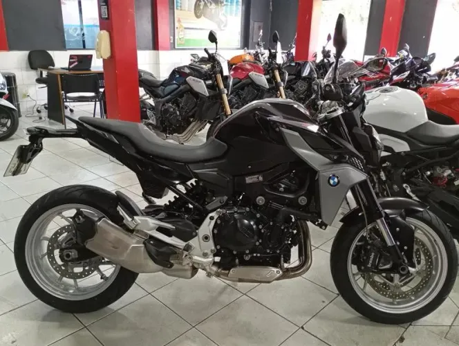 BMW F900 R SPORT 2023