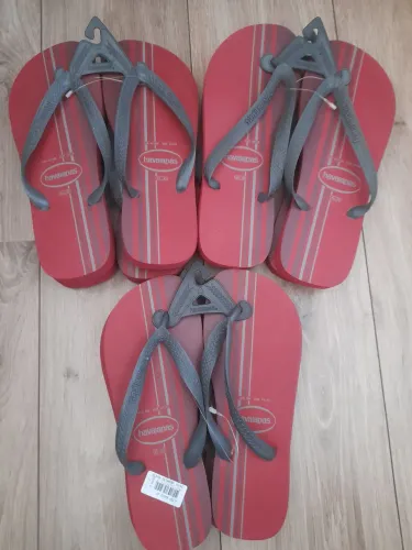 Havaianas Top Listradas Vermelhas - Novas
