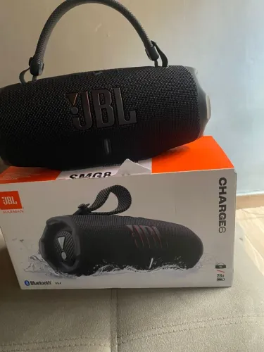 JBL charge 6