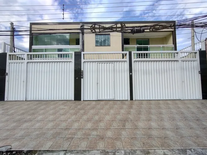 Casa Nova Frente de Rua e Independente 3 Suítes, 5 Banheiros e 1 Vaga Santo Elias Ac Carta