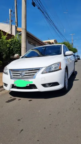 Nissan Sentra SL 2.0/ 2.0 Flex Fuel 16V Aut. 2015