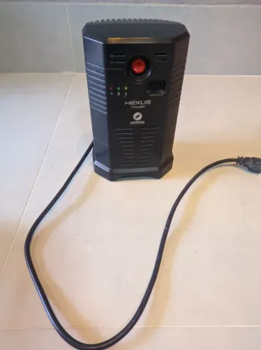 Estabilizador Microsol 500VA ent: 220v saída: 110V c filtro de linha 