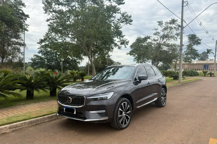 VOLVO XC60 T8 ULTIMATE 2.0 2023 - CINZA