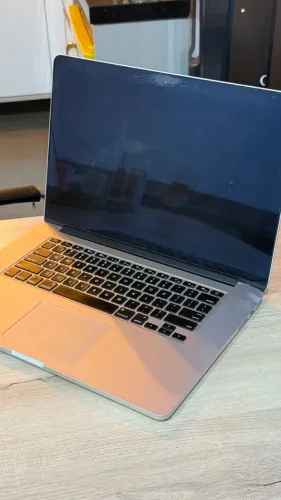 MacBook Pro 15インチ 2013 Intel Corei7 8GB MacBook Pro 2013 Usado 15