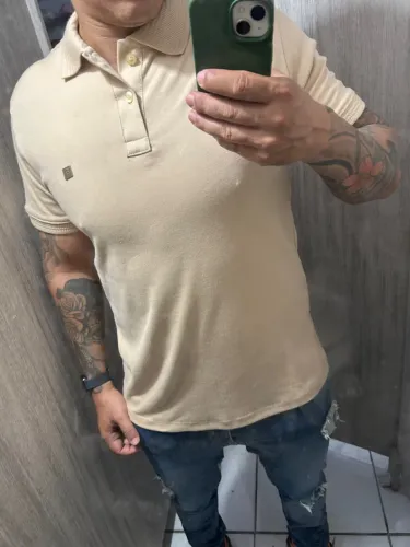 Roupas e acessórios 