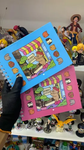 CADERNO BOBBIE GOODS