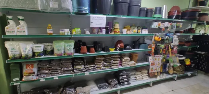 KIT 7 GÔNDOLAS PREMIUM FLEX 1,70M BRANCA PAREDE 40/30 - AMAPÁ