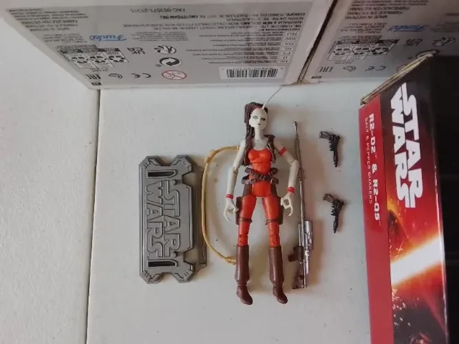STAR WARS AURA SING 3.75 HASBRO