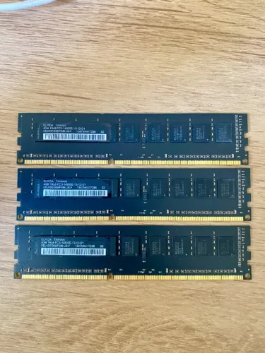 Memoria RAM ELPIDA 4GB PC3-14900E