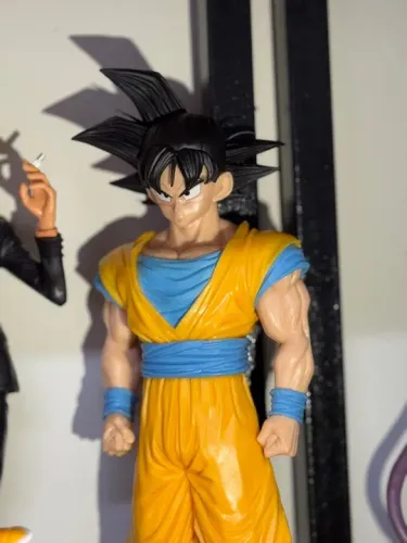 Boneco Goku Dragon Ball Z - Edição Limitada