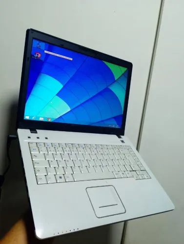Oportunidade! Notebook barato com Bateria 30 minutos