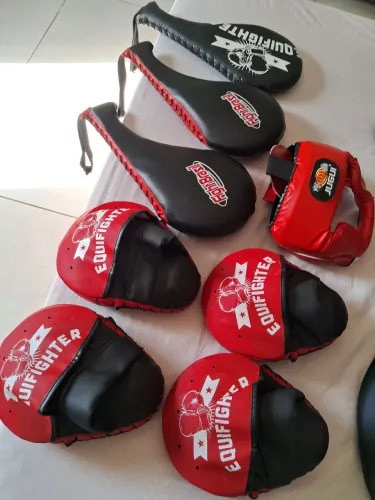 Equipamento para luta