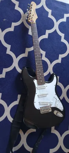 Guitarra phenix
