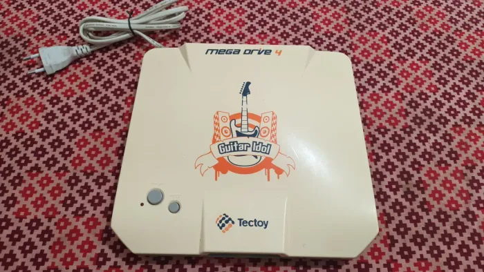 Mega Drive 3 branco somente o aparelho