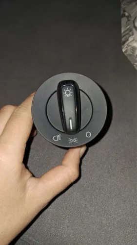 interruptor de farol do Volkswagen com código 5Z0-941-531 (ou similar)