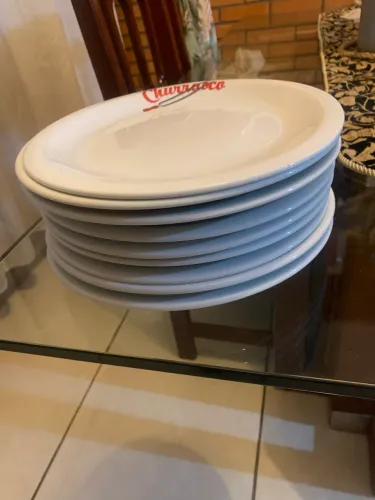 Leia anúncio. Pratos churrasco