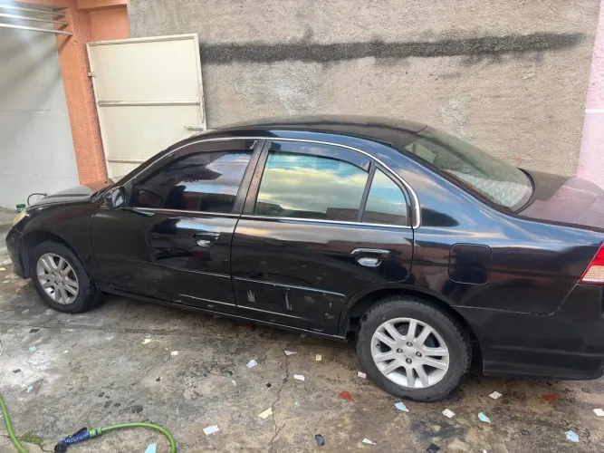 Honda Civic Sedan LXL 1.7 16V 130cv MEC 4P 2006