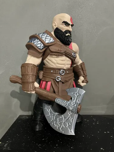 Kratos 30 cm de altura