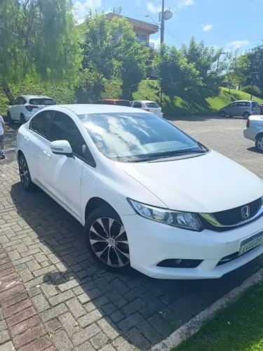Honda Civic Sedan LXR 2.0 Flexone 16V Aut. 4P 2016