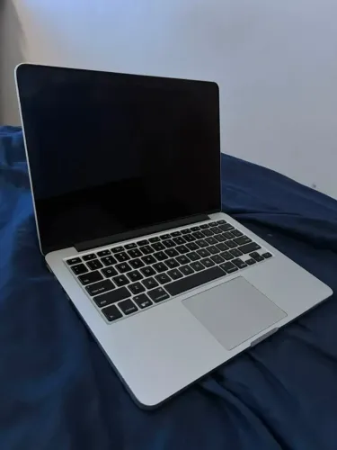 MacBook Pro 2015 + SSD M.2 512GB (Tela ruim, porém funciona HDMI)